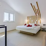 Exquisites Mit Meerblick, Sauna, Gym, Pool, Klimatisierten Schlafzimmern - Nur 500 Meter Zum *