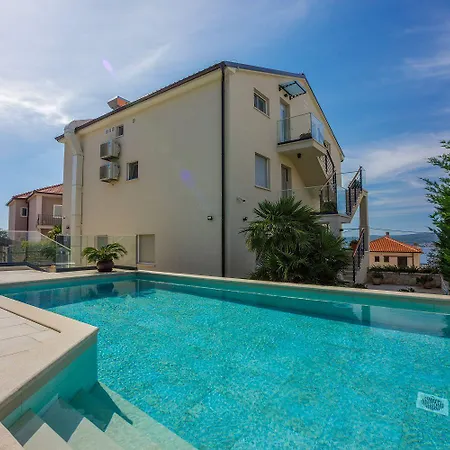 Exquisites Mit Meerblick, Sauna, Gym, Pool, Klimatisierten Schlafzimmern - Nur 500 Meter Zum דירה קריקווניצה