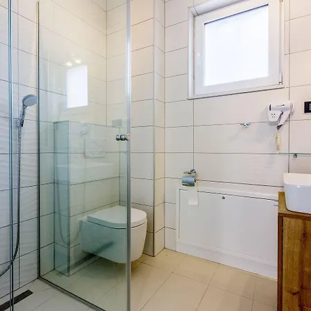 Exquisites Mit Meerblick, Sauna, Gym, Pool, Klimatisierten Schlafzimmern - Nur 500 Meter Zum Crikvenica