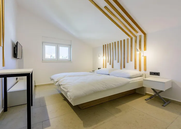 Exquisites Mit Meerblick, Sauna, Gym, Pool, Klimatisierten Schlafzimmern - Nur 500 Meter Zum * 茨里克韦尼察