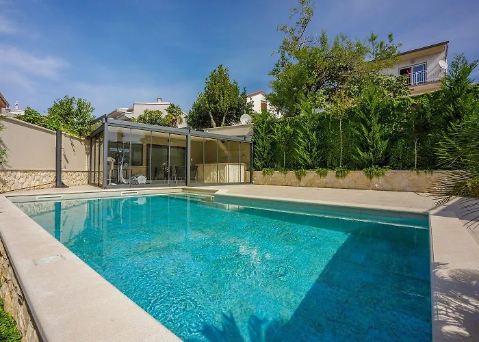 Exquisites Mit Meerblick, Sauna, Gym, Pool, Klimatisierten Schlafzimmern - Nur 500 Meter Zum