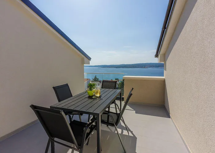 Appartamento Exquisites Mit Meerblick, Sauna, Gym, Pool, Klimatisierten Schlafzimmern - Nur 500 Meter Zum Crikvenica